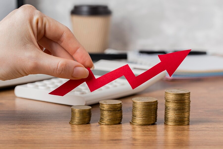 Bank of Canada Cuts Key Interest Rate by 50 Basis Points